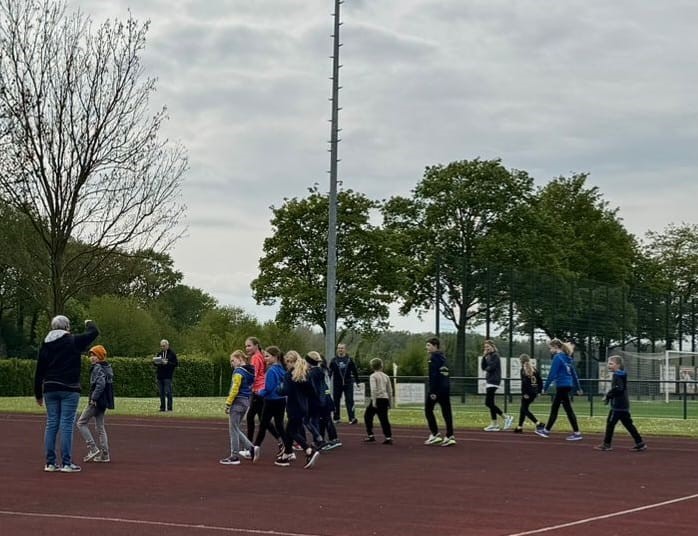 Kampfrichterhelferlehrgang 26. April 2024 Auf der Sportanlage „Am Aermen Düwel